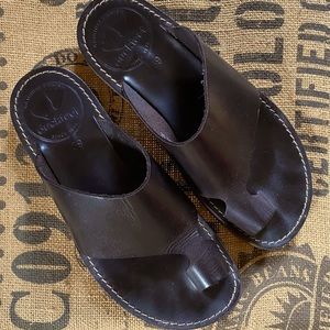 Duckfeet 🇩🇰 “Mando” sandals in Black, size 39 (unisex) — v good used condition